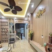 NGUYỄN VĂN CỪ – 6 PHÒNG NGỦ – Ô TÔ ĐỖ CỬA – FULL NỘI THẤT - 11.7 tỷ